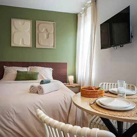 Apartment Laurier Renove Wifi Acces Autonome